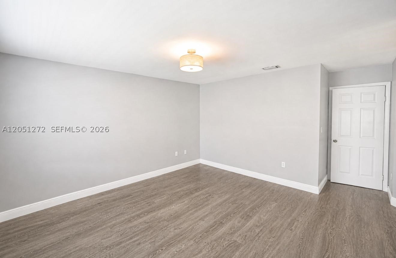 AMARETTO - Residential Lease