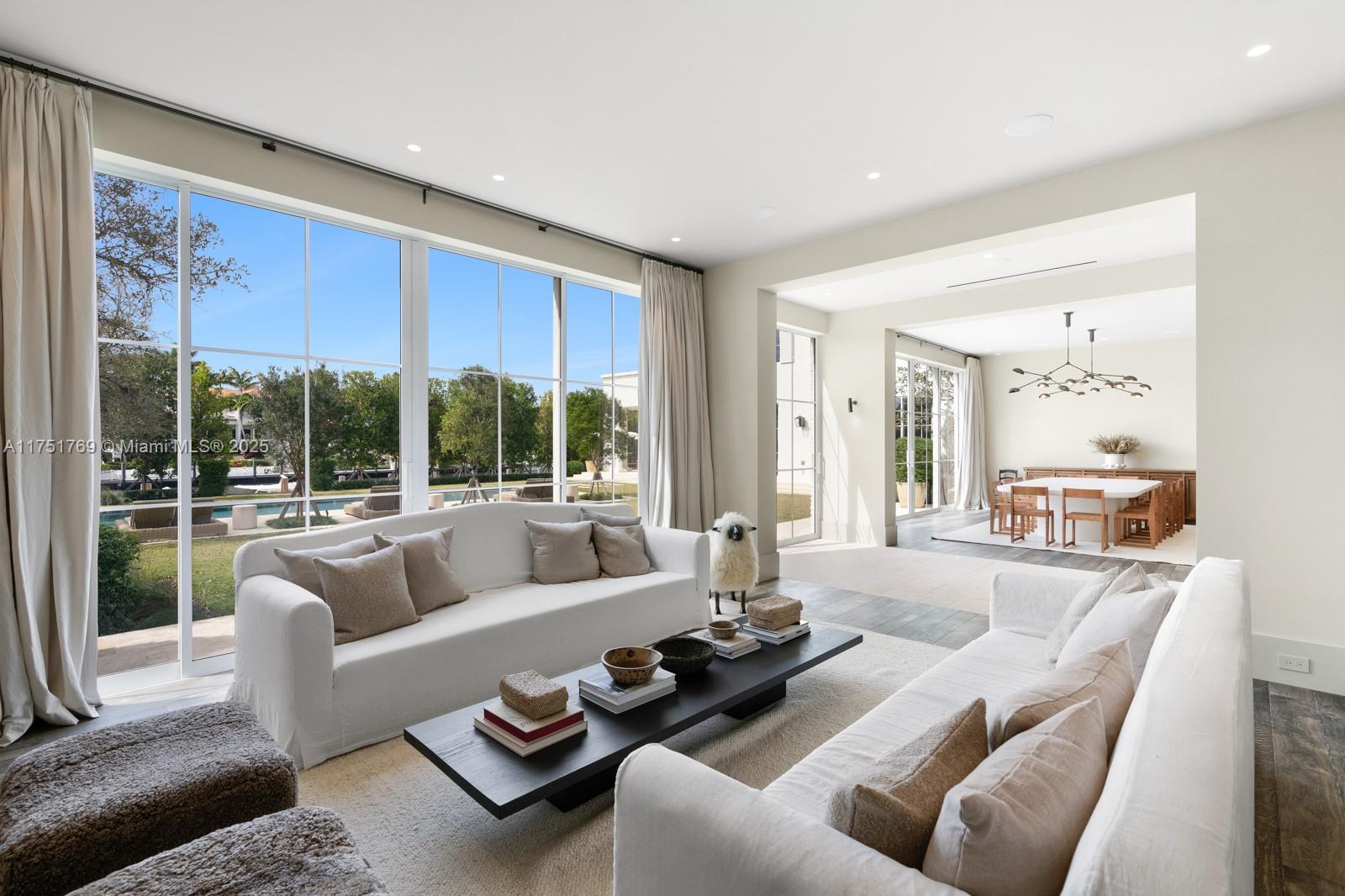 OLD CUTLER BAY SEC 3 - Residential