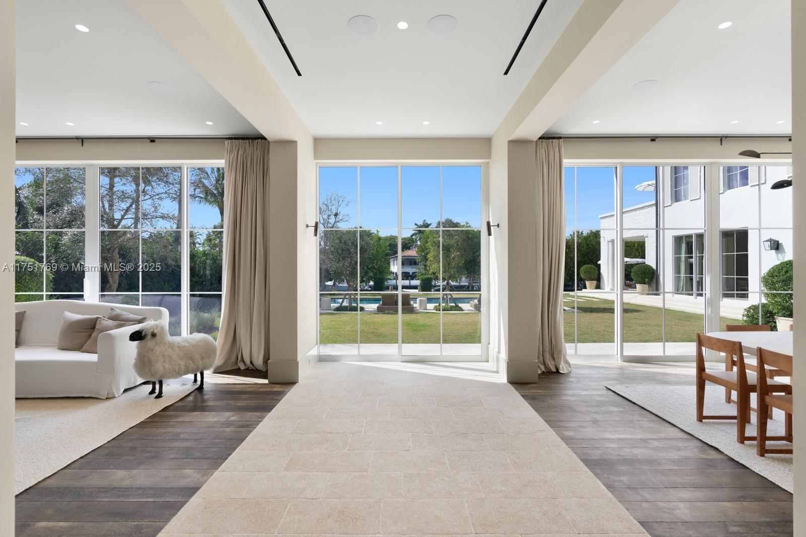 OLD CUTLER BAY SEC 3 - Residential