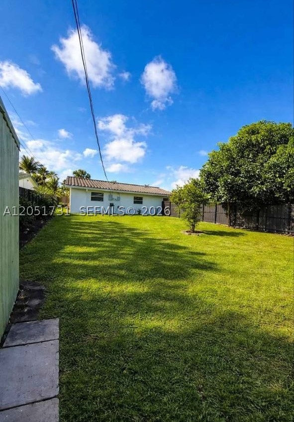 CORAL RIDGE ISLES - Residential Lease