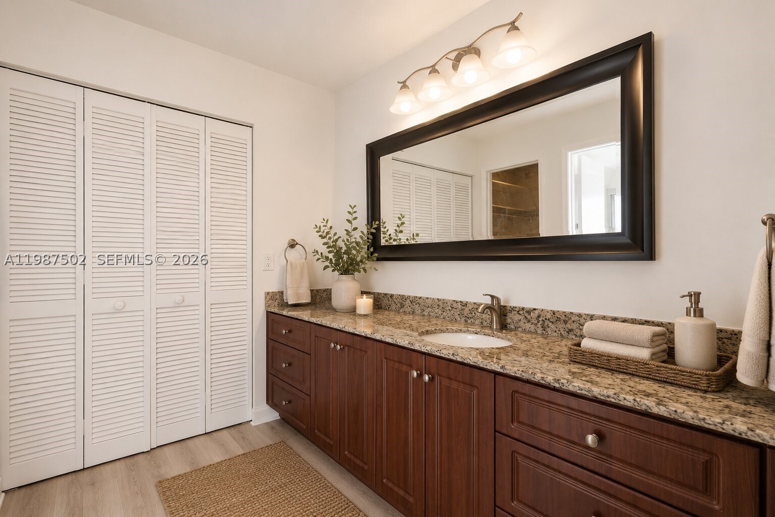 KENLAND BEND SOUTH CONDO - Residential