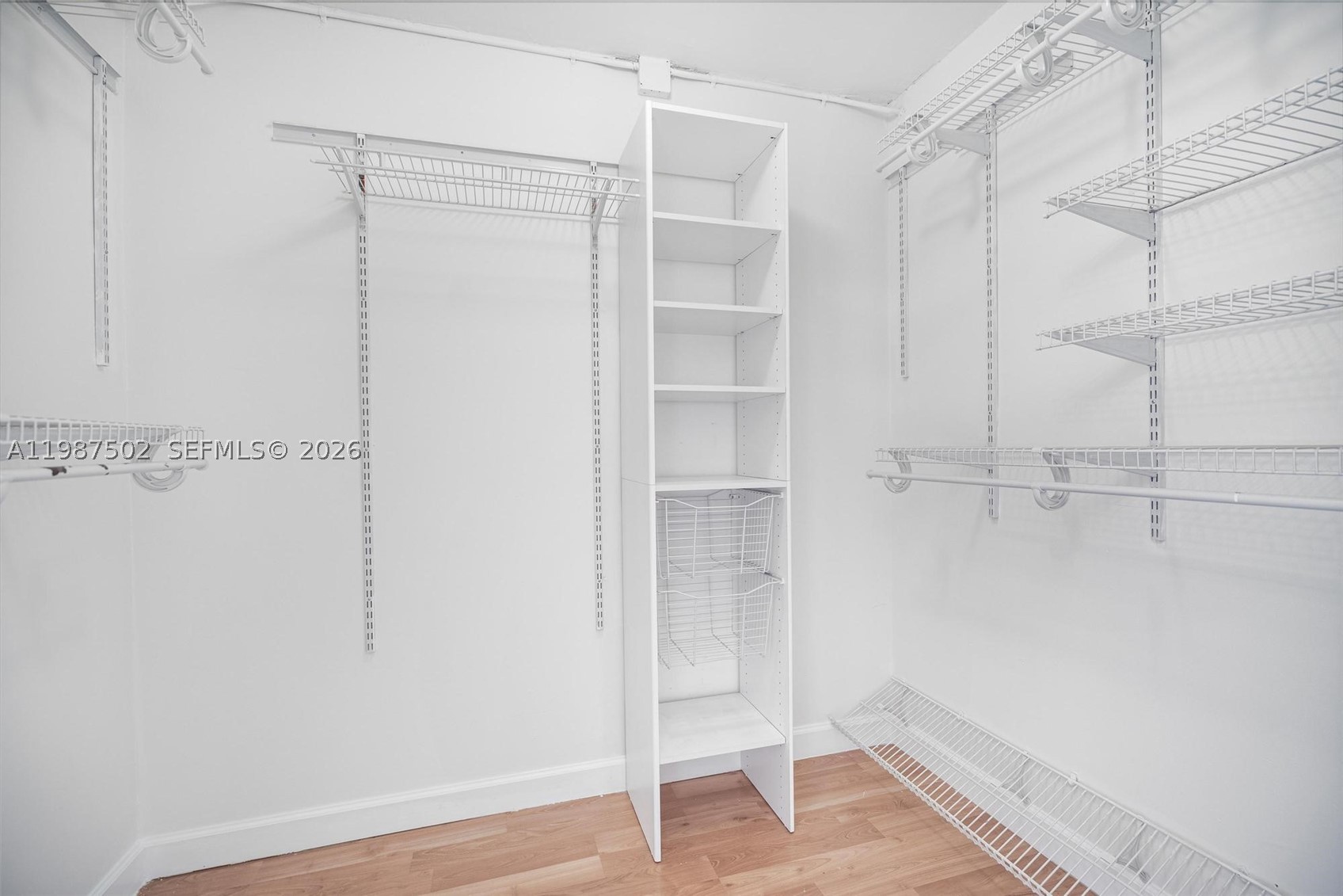KENLAND BEND SOUTH CONDO - Residential