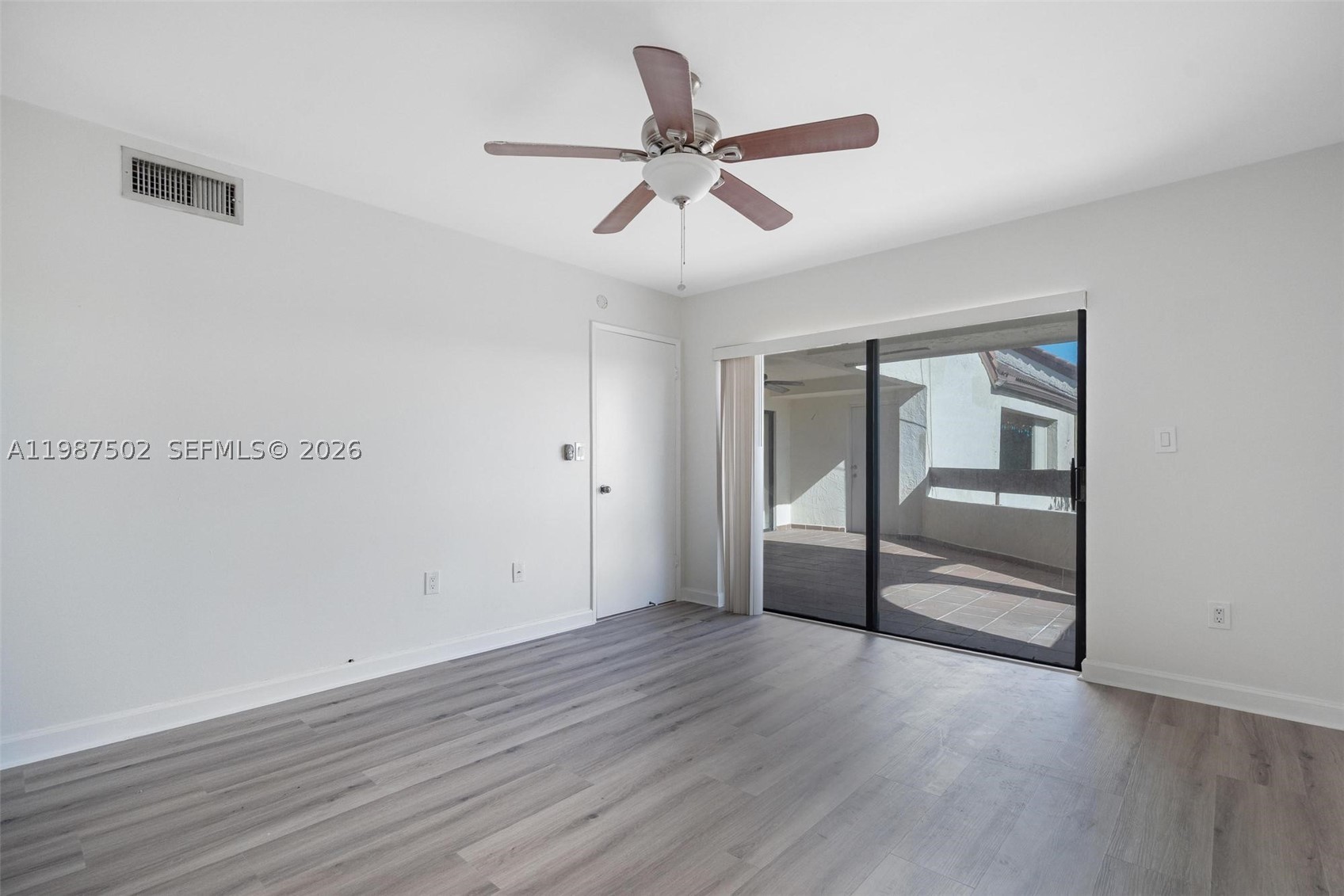 KENLAND BEND SOUTH CONDO - Residential