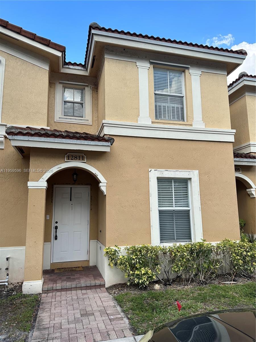 MELROSE POINT CONDO - Residential