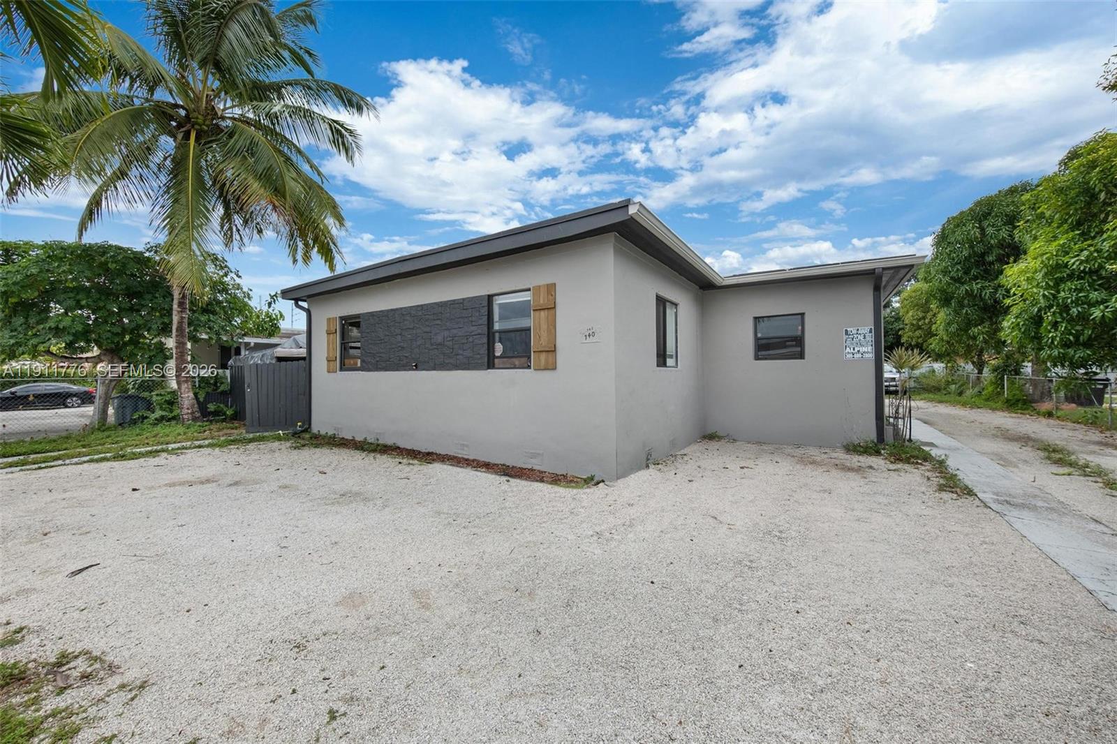 BISCAYNE VILLAGE HEIGHTS - Residential Income