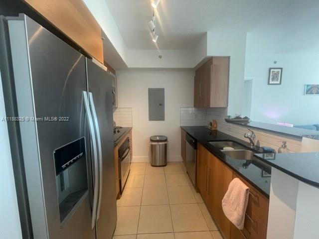 ONE MIAMI EAST CONDO - Residential Lease
