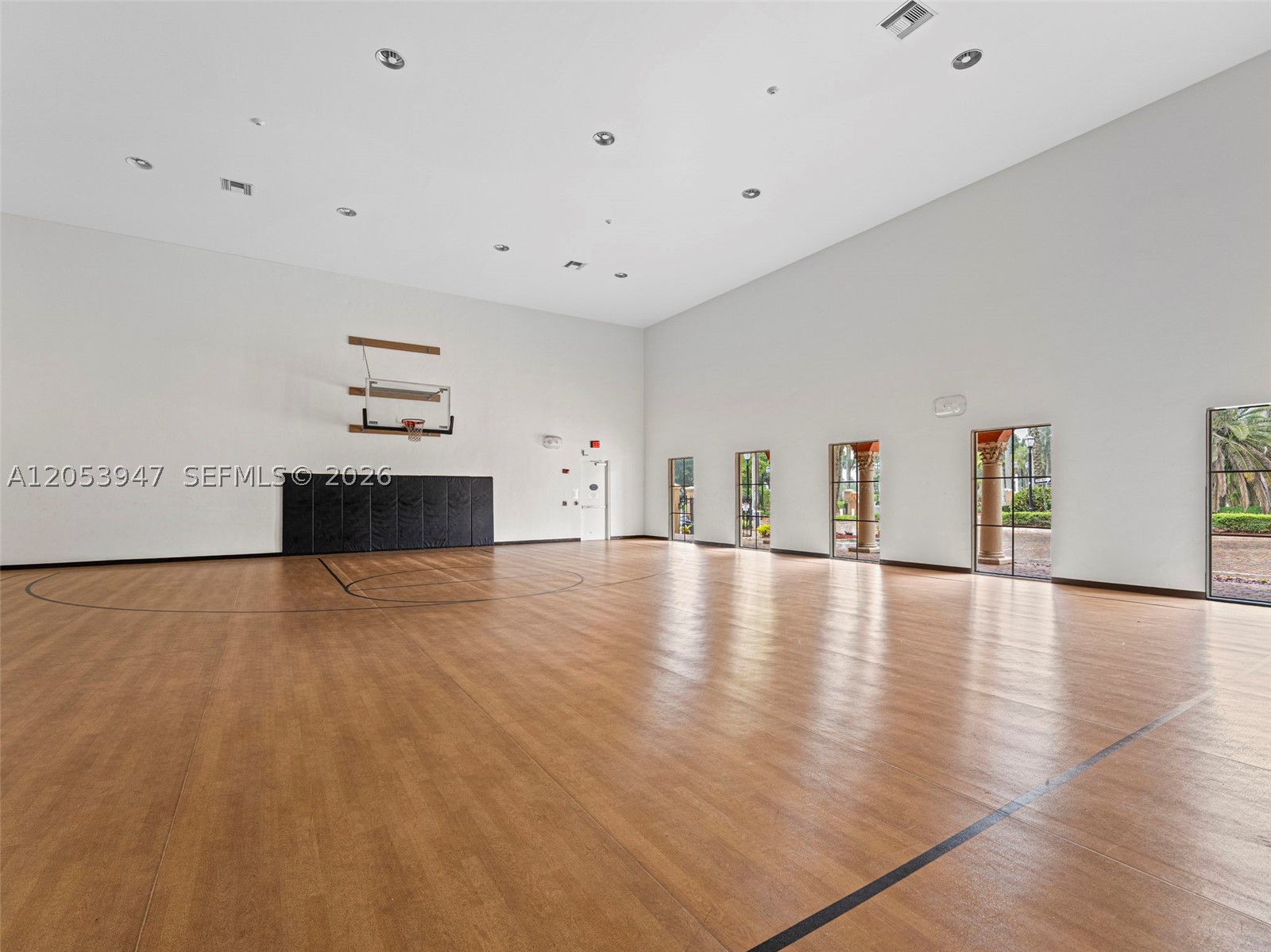 EL-AD VILLAGGIO CONDO BLD - Residential Lease