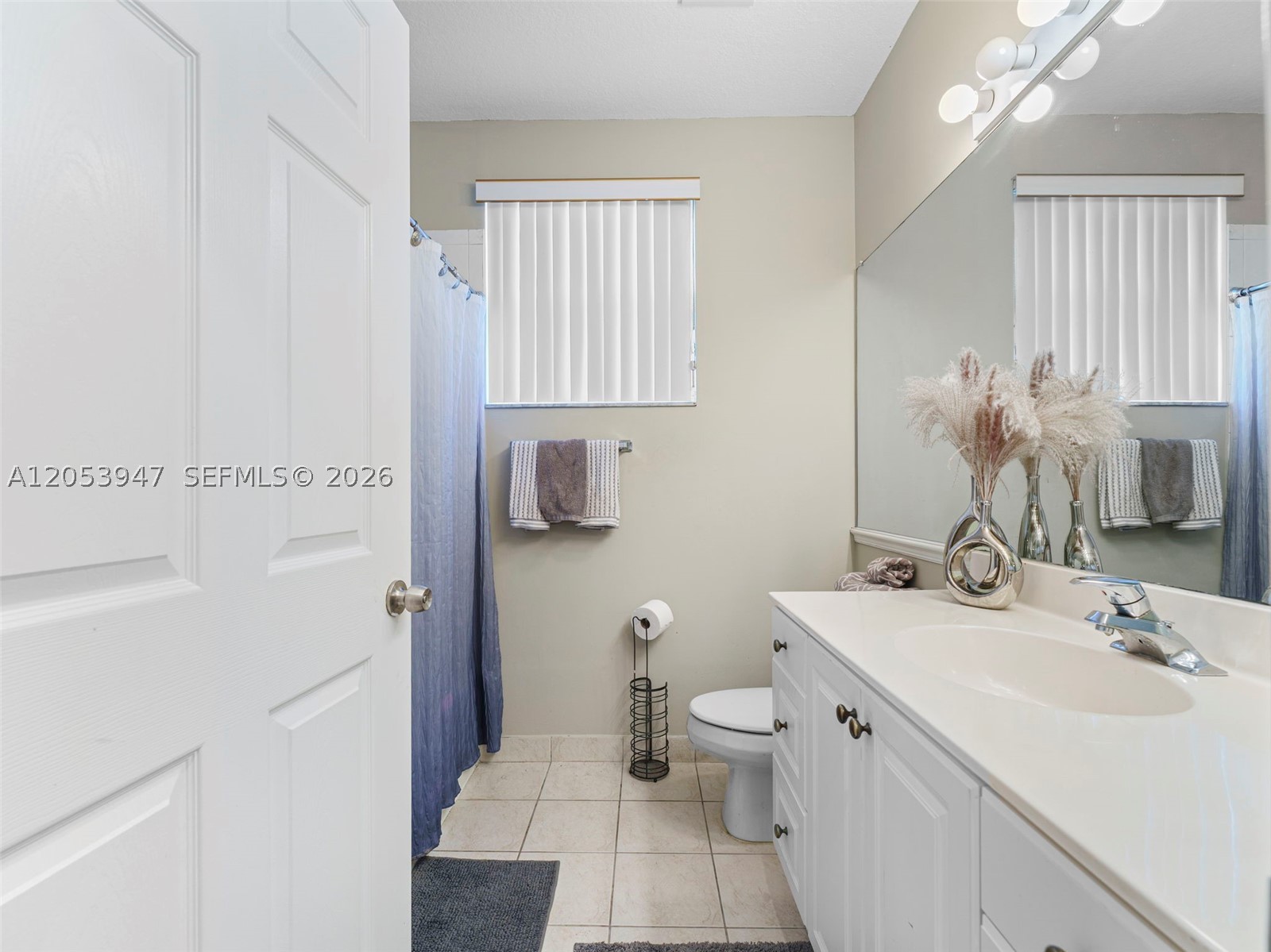 EL-AD VILLAGGIO CONDO BLD - Residential Lease