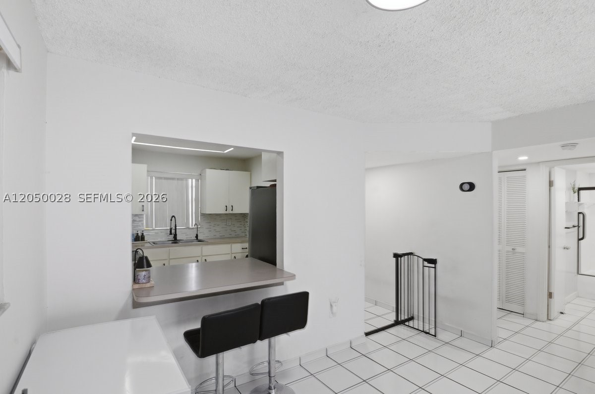 VILLA LUISA CONDO - Residential