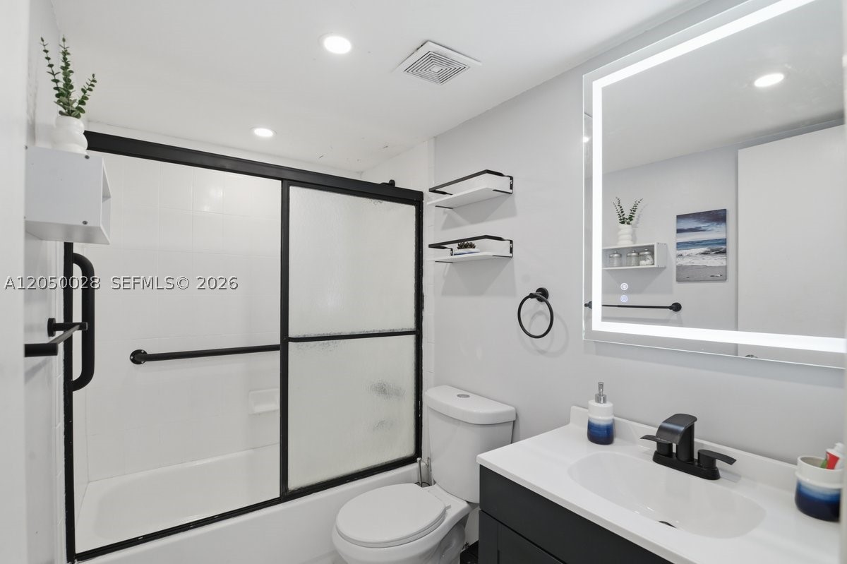 VILLA LUISA CONDO - Residential