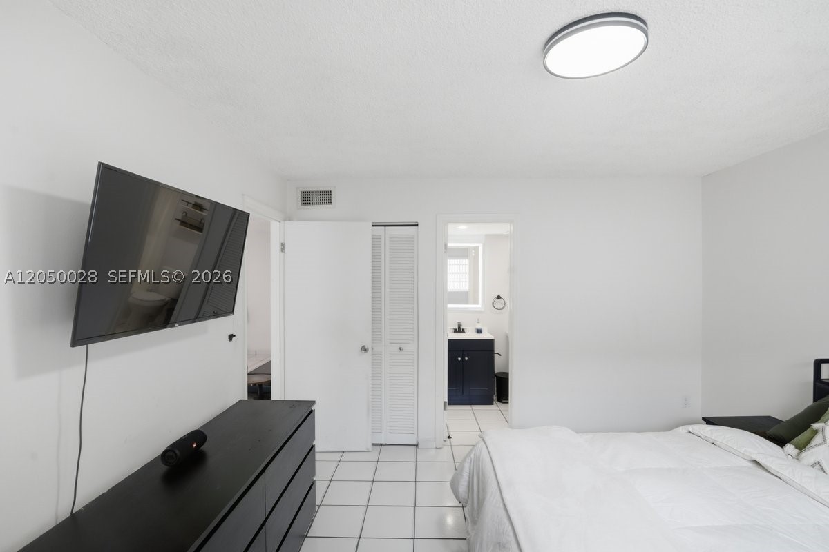 VILLA LUISA CONDO - Residential