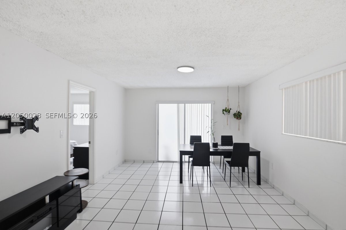 VILLA LUISA CONDO - Residential