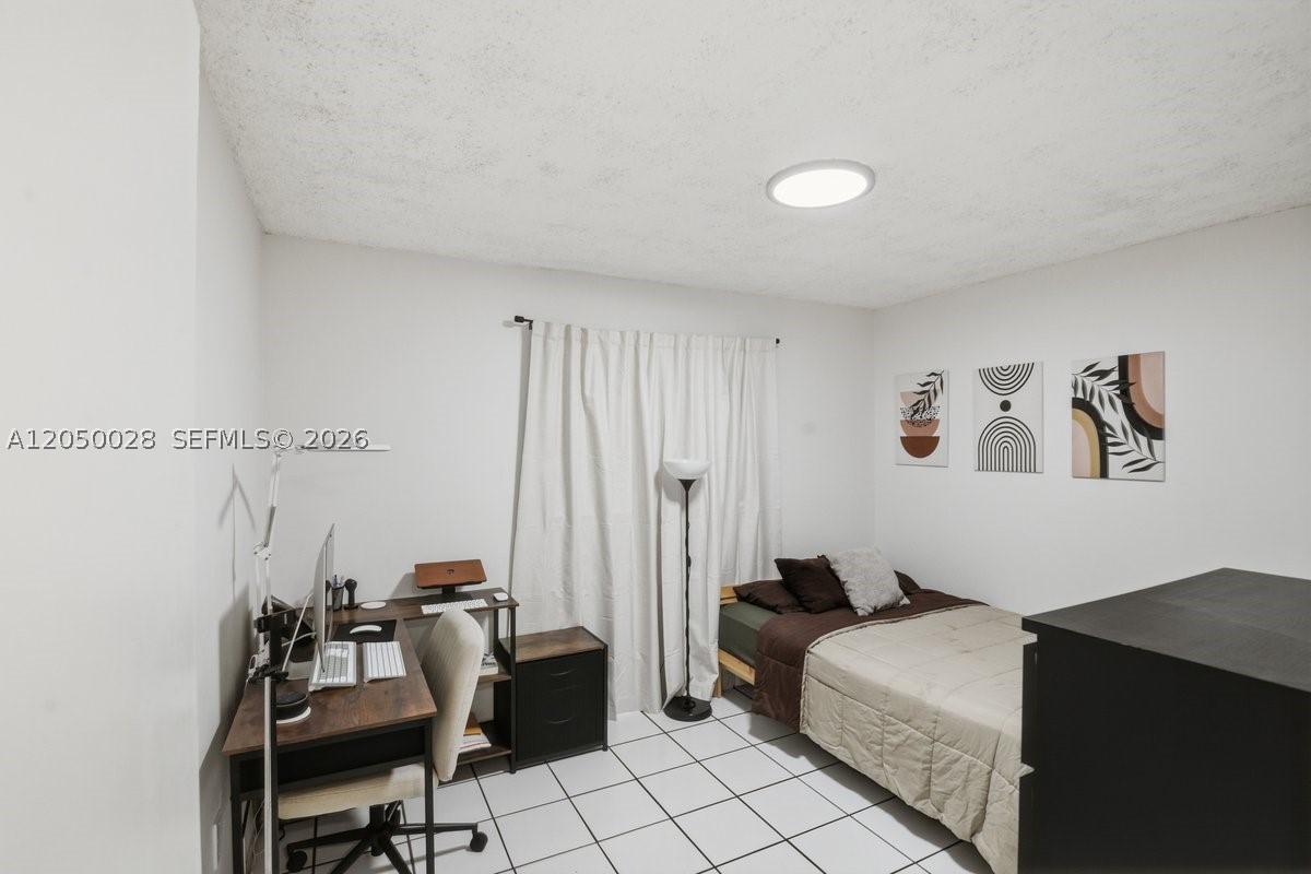 VILLA LUISA CONDO - Residential