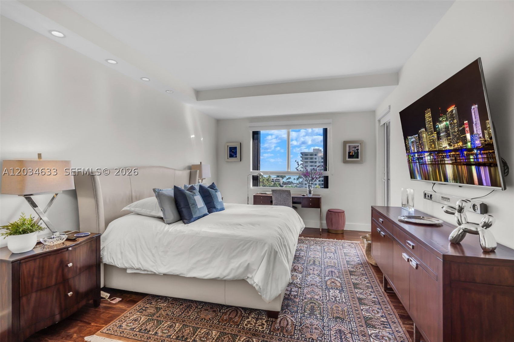 THE EMERALDBAY @ KEY COLO - Residential Lease