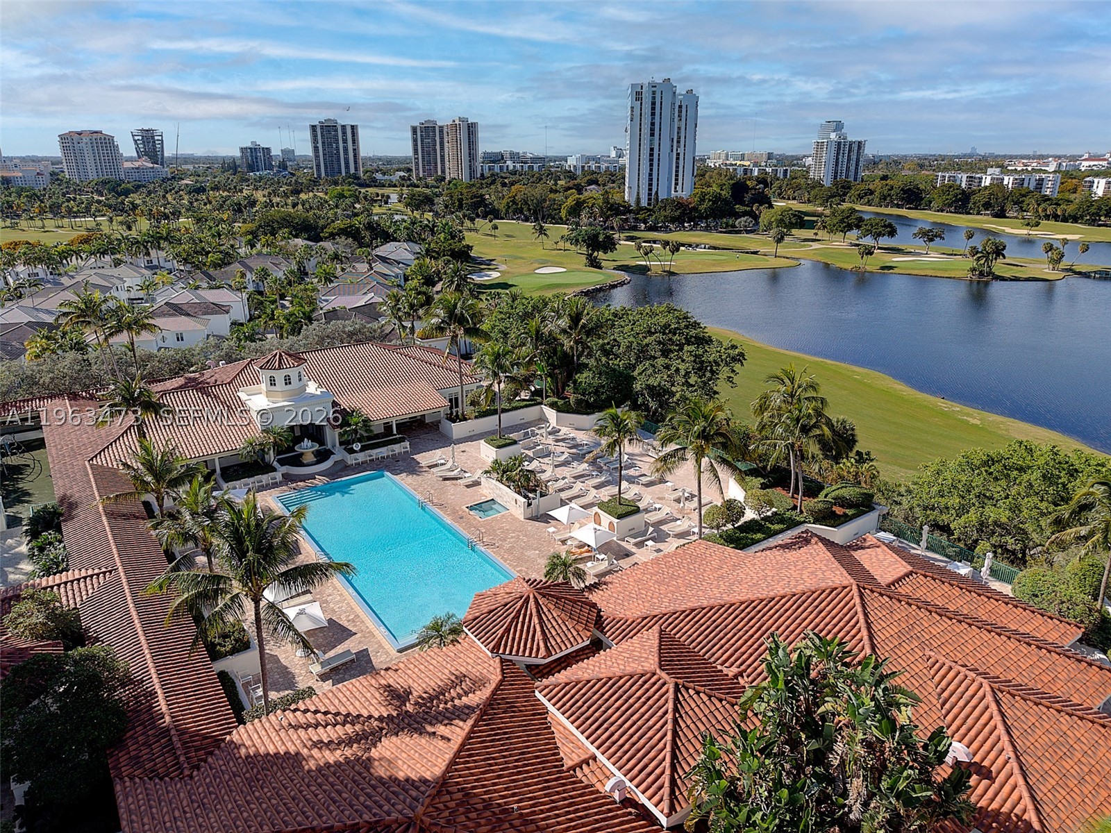 TURNBERRY VLG NO TOWER CO - Residential