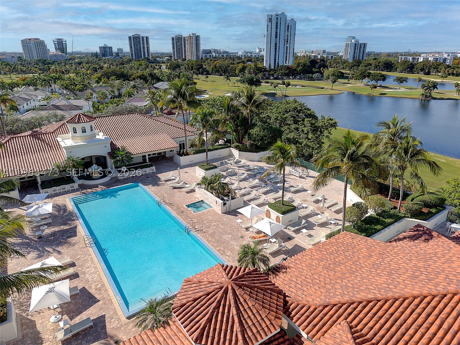 TURNBERRY VLG NO TOWER CO - Residential