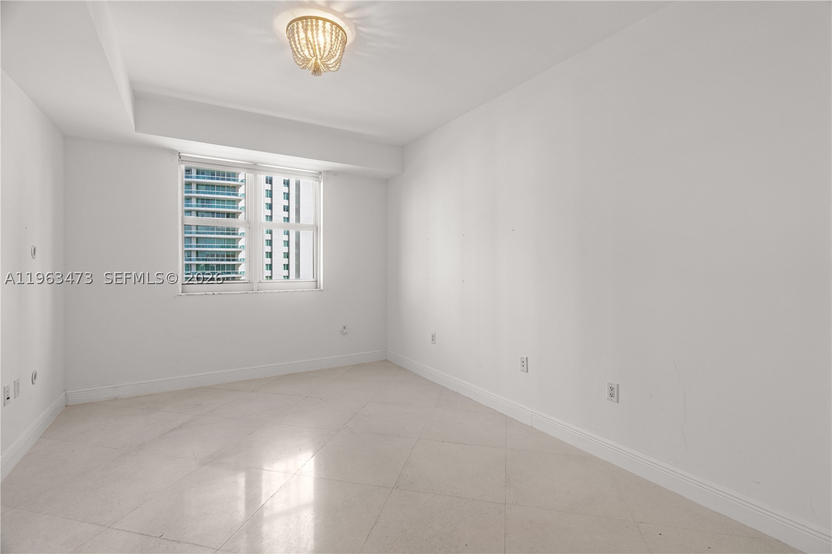 TURNBERRY VLG NO TOWER CO - Residential