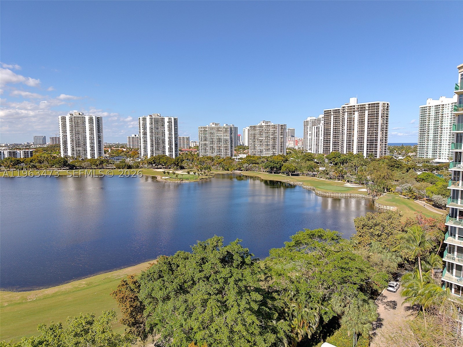 TURNBERRY VLG NO TOWER CO - Residential