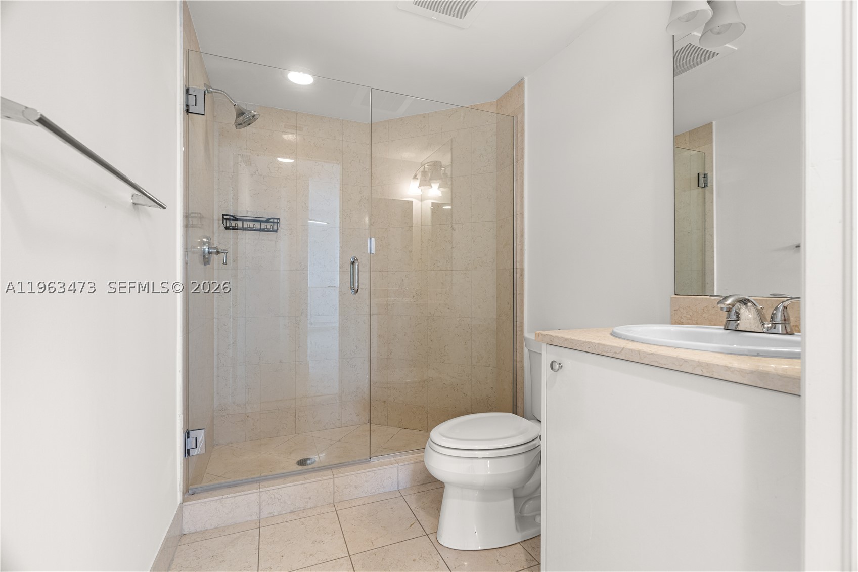 TURNBERRY VLG NO TOWER CO - Residential