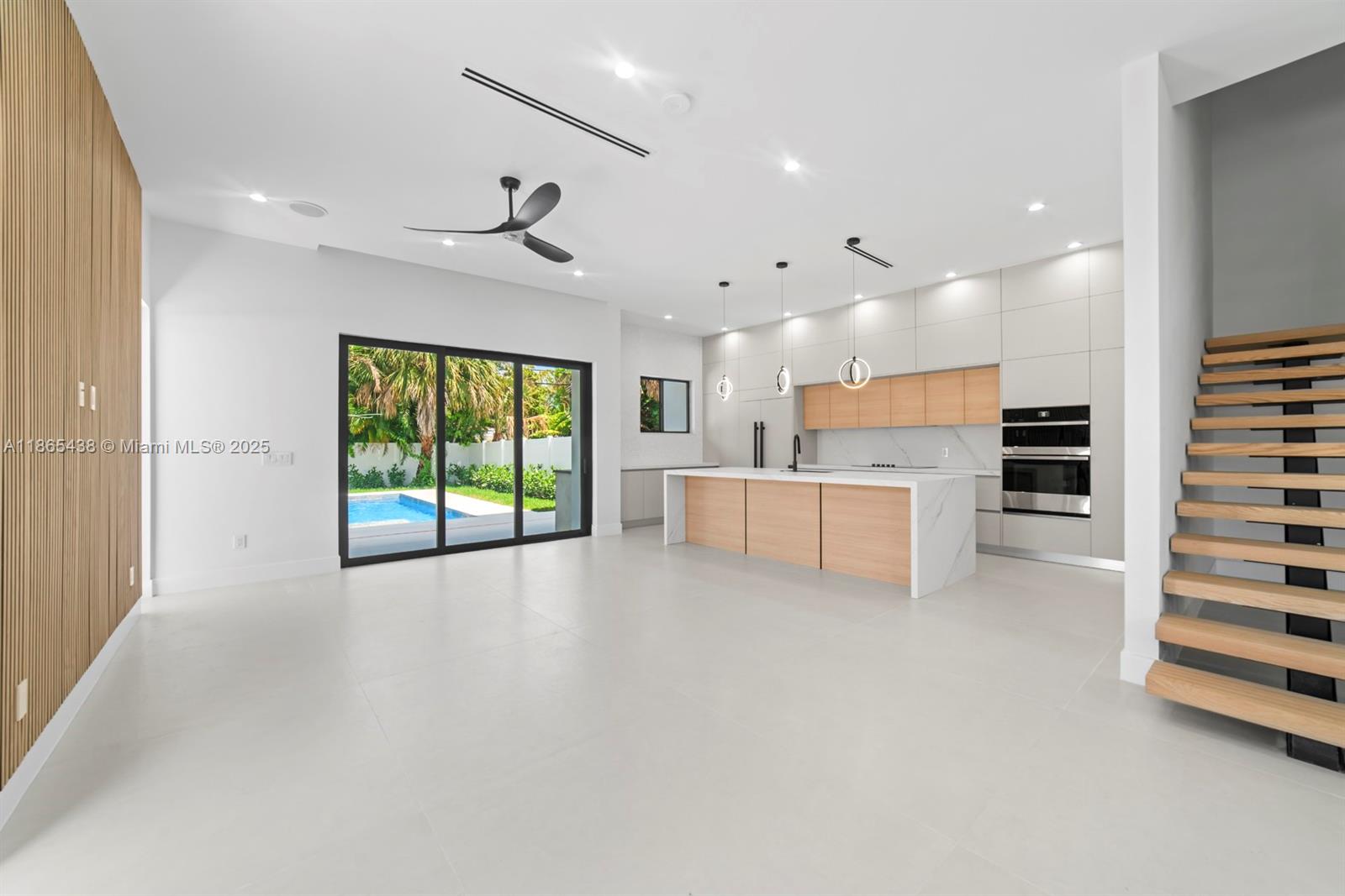 Lake ridge - Residential