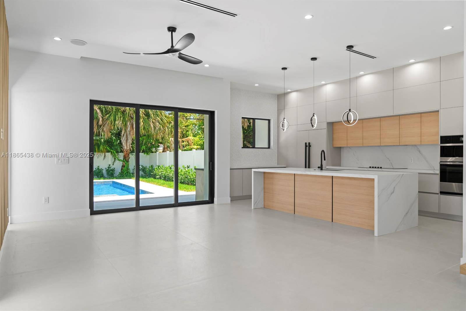 Lake ridge - Residential