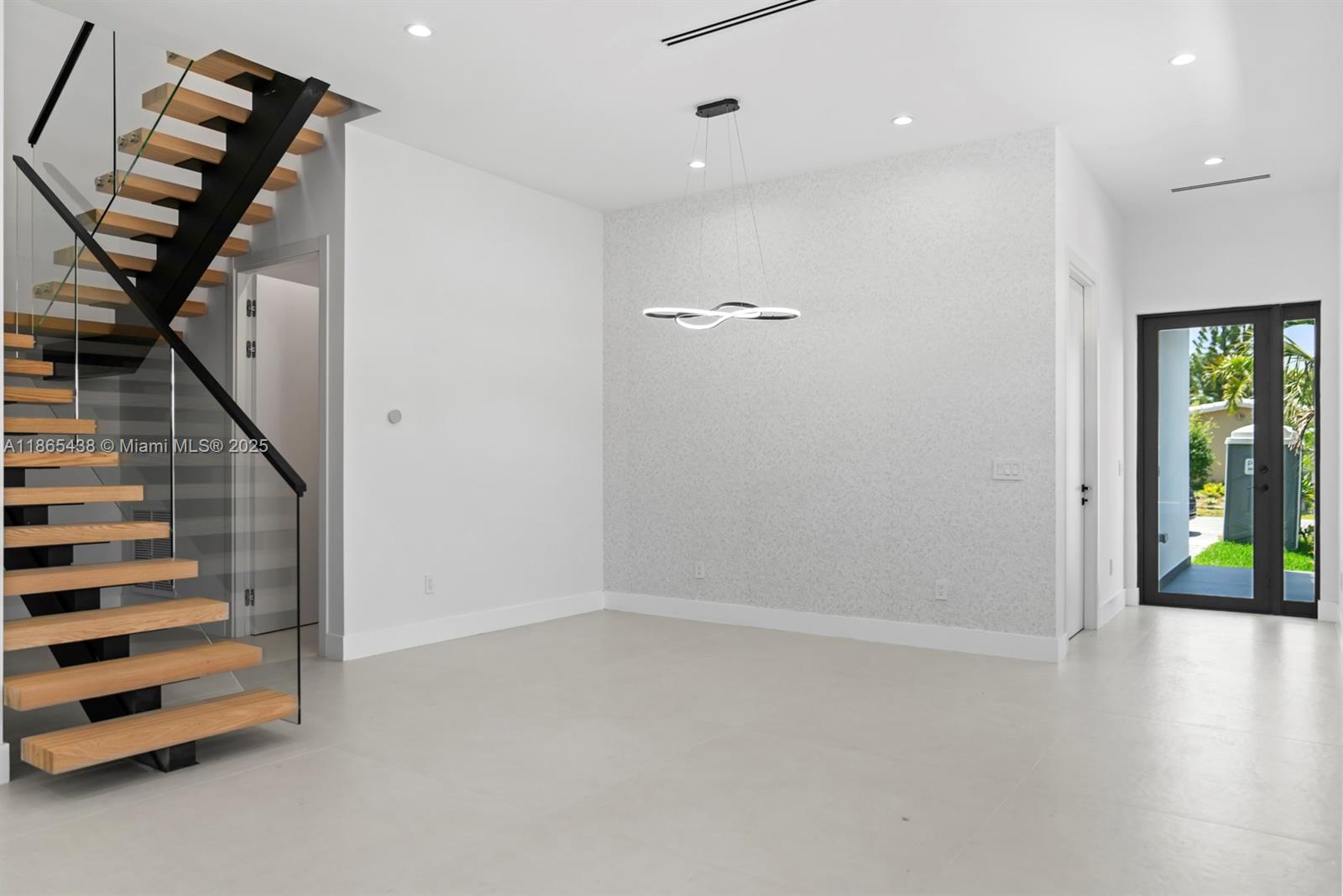 Lake ridge - Residential