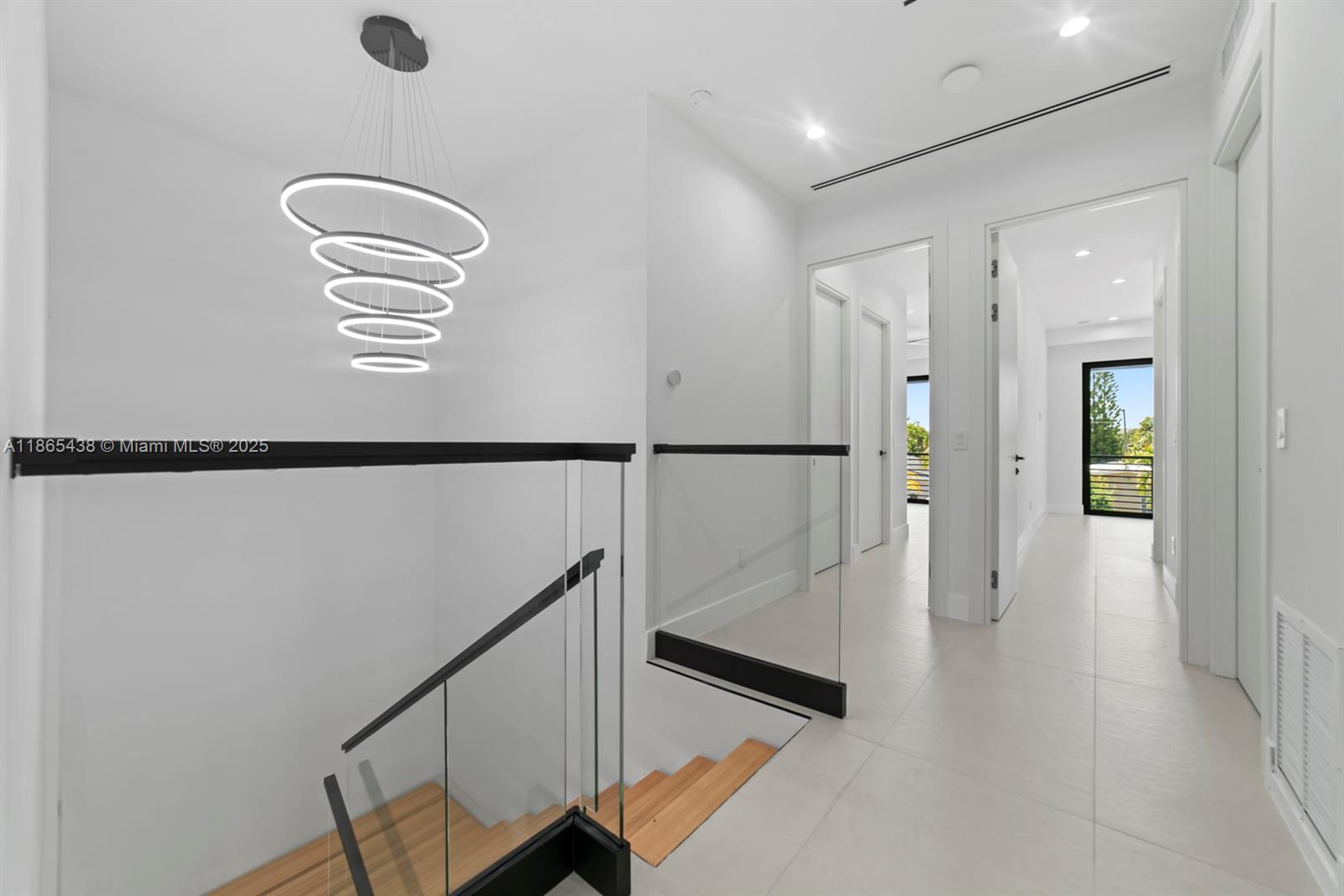 Lake ridge - Residential