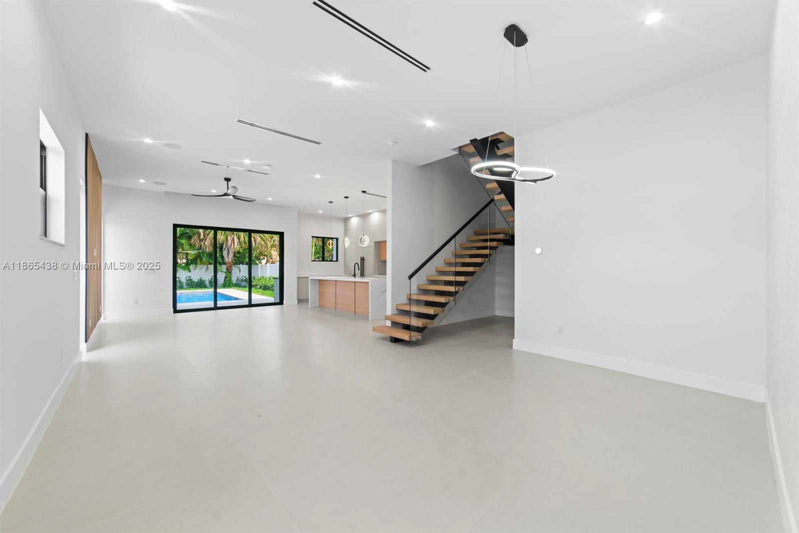Lake ridge - Residential