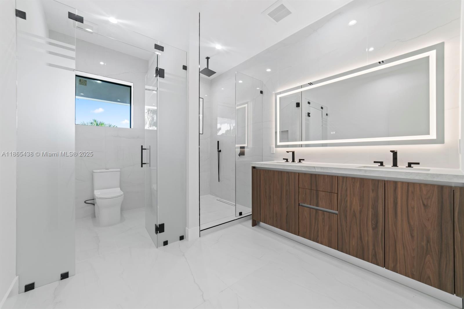 Lake ridge - Residential