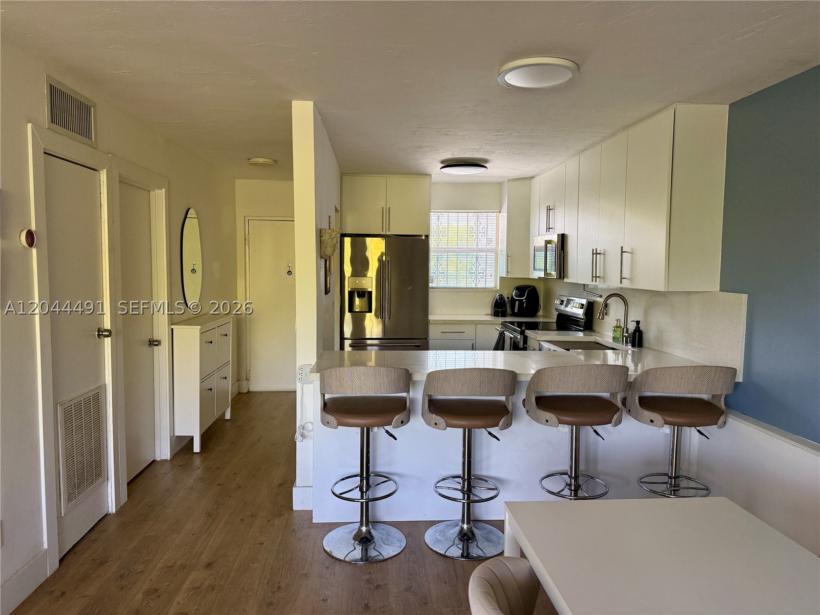 CORAL WAY TOWERS CONDO - Residential