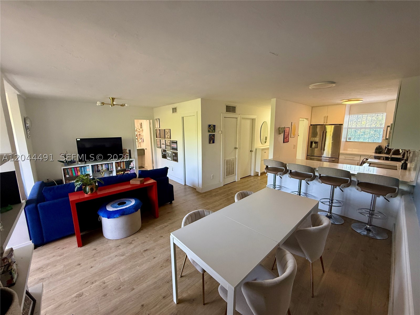 CORAL WAY TOWERS CONDO - Residential