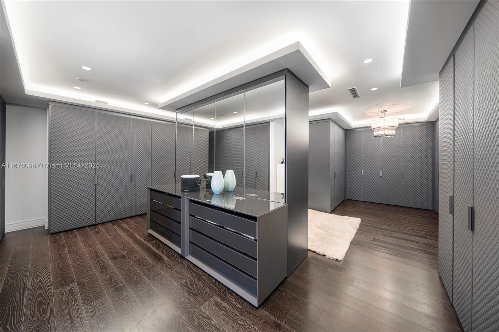 Estates at Acqualina - Residential