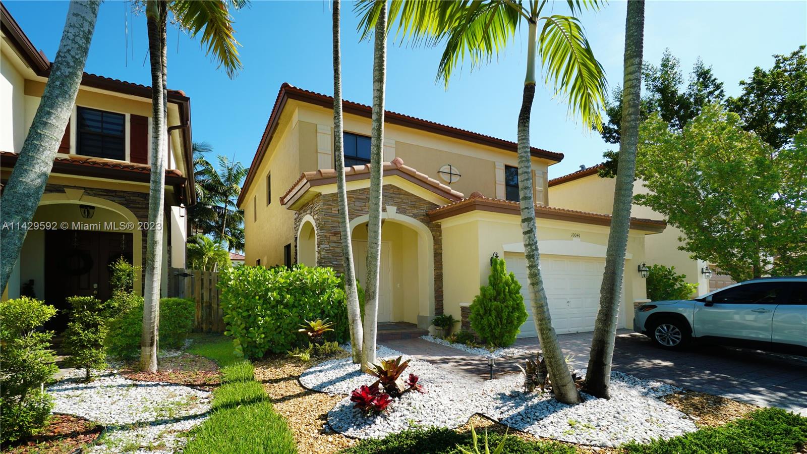 ISLES AT GRAND BAY - Residential