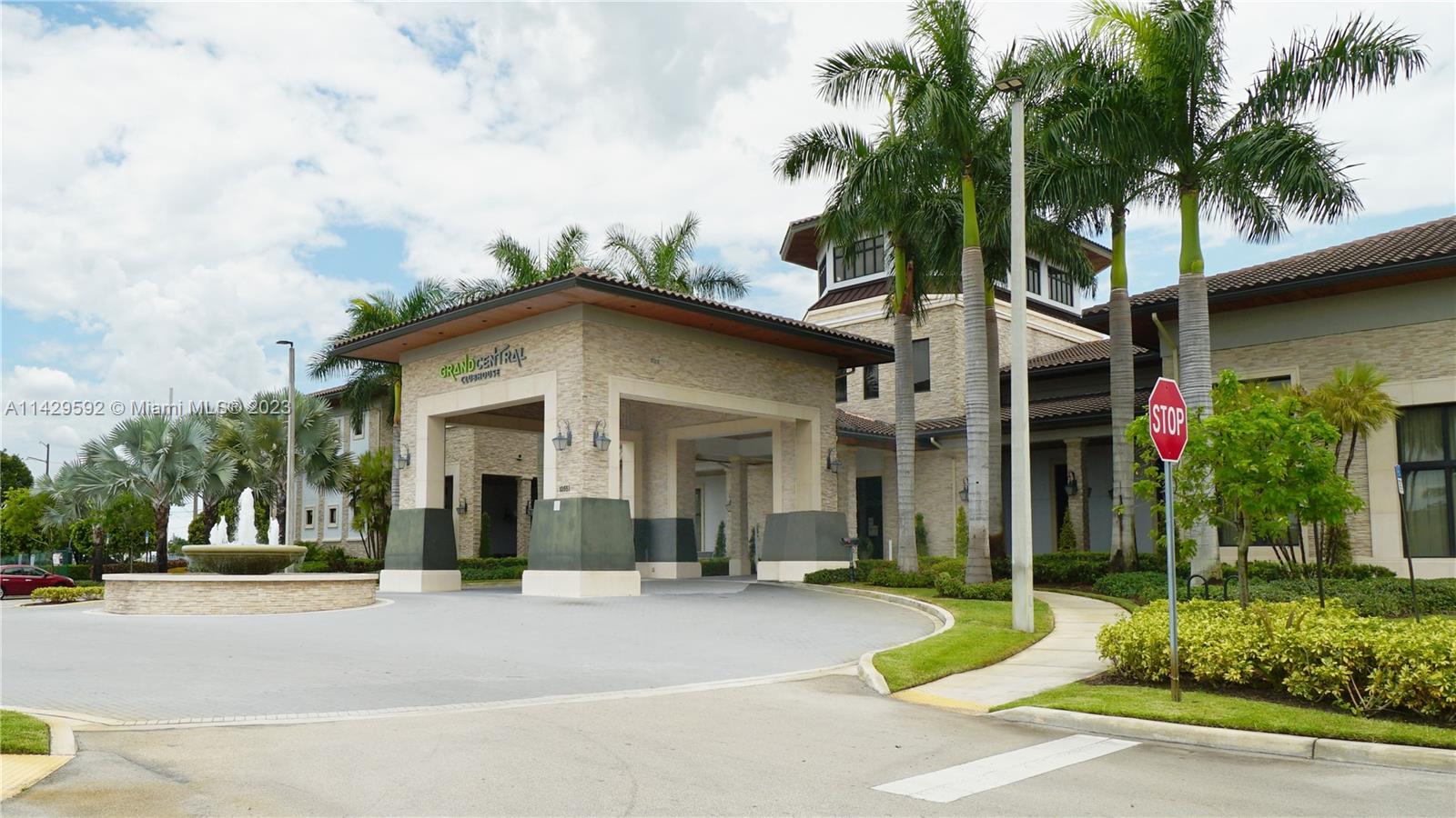 ISLES AT GRAND BAY - Residential