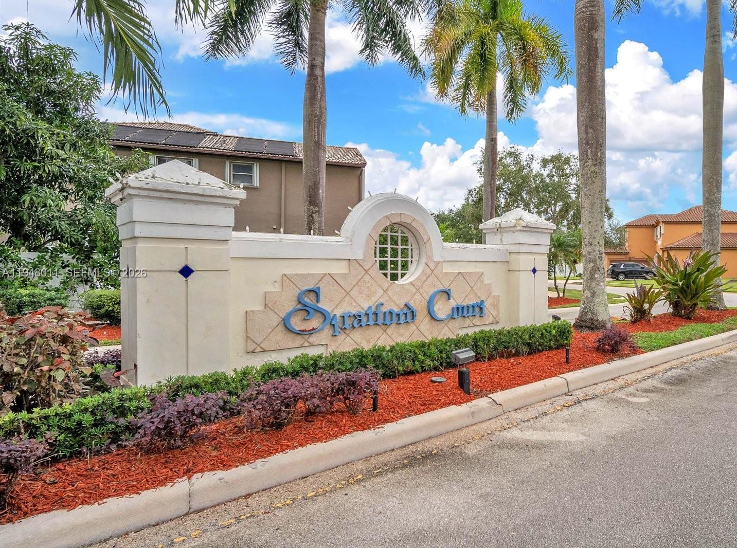 WINDSOR PALMS - Residential
