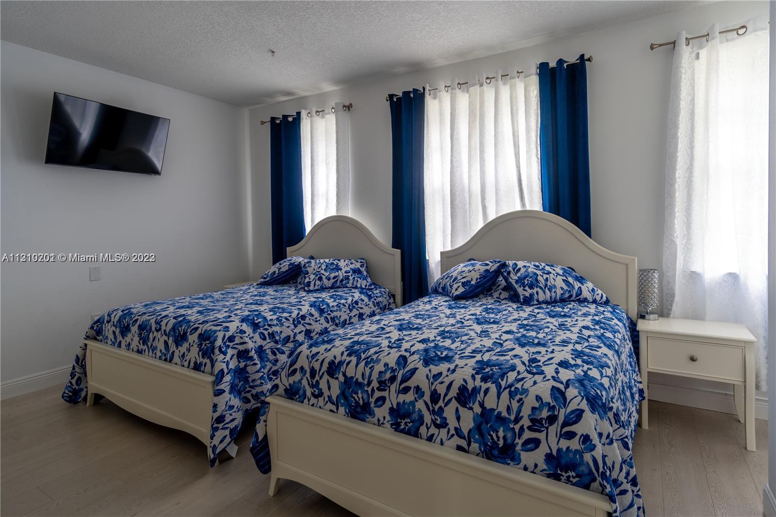 2080 OCEAN DRIVE CONDO - Residential Lease