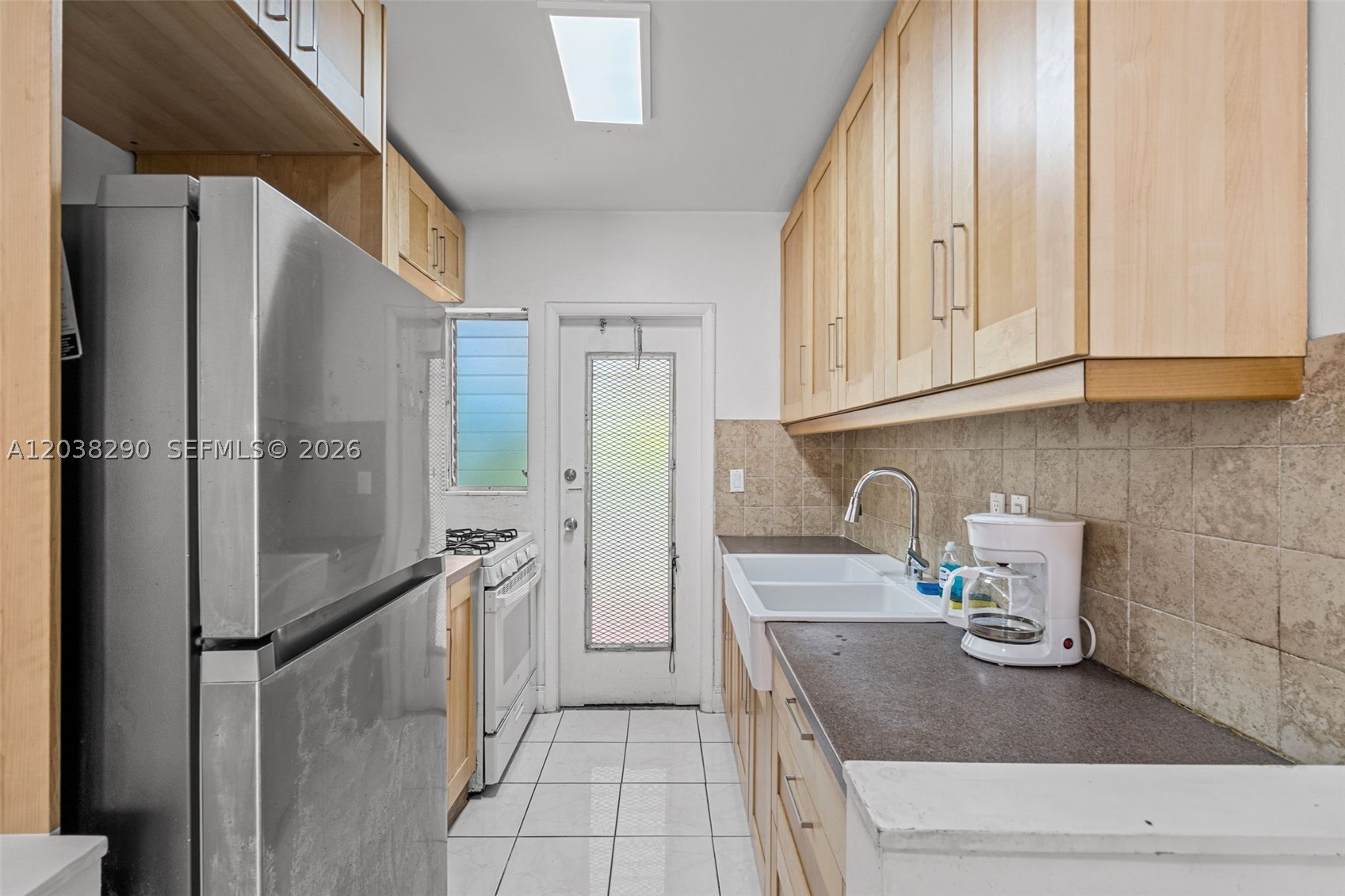 AMERICAN GARDENS CONDO - Residential