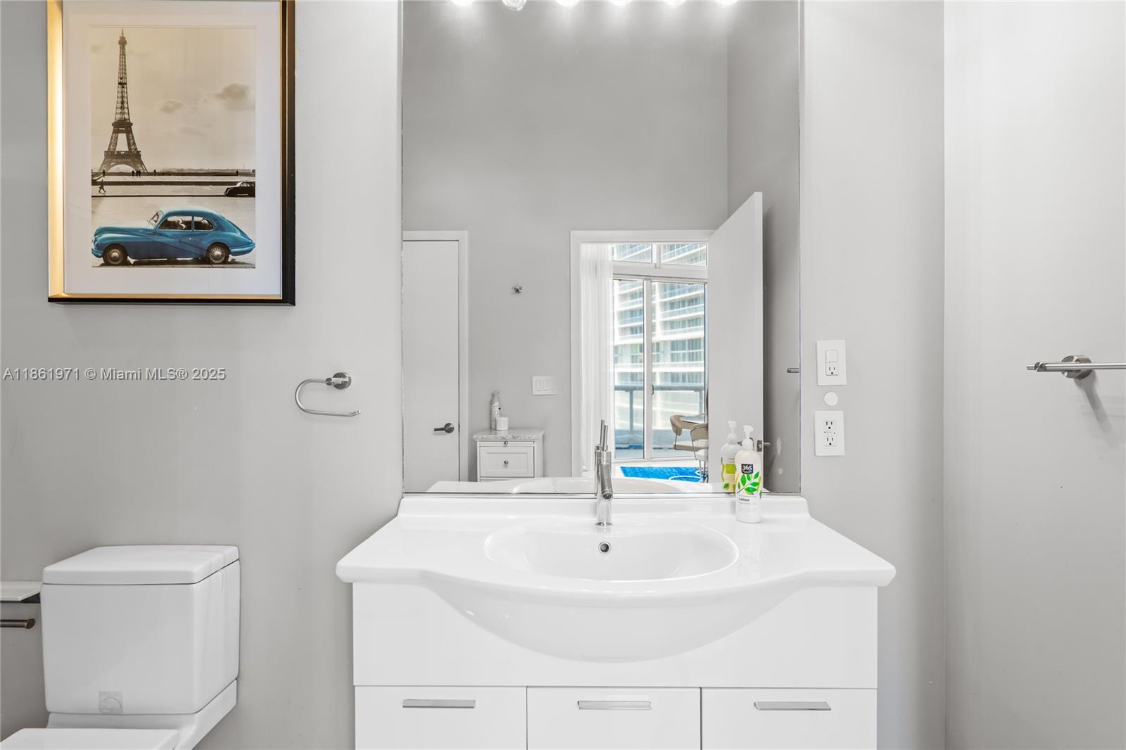 ICON BRICKELL NO TWO - Residential Lease