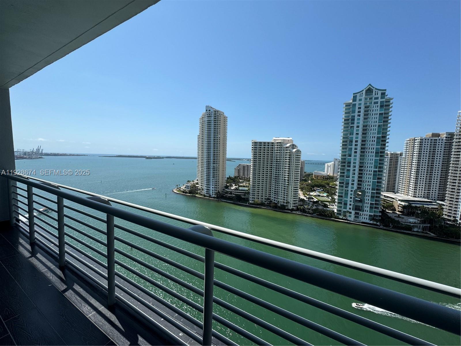 1 Bedroom, 1 Bathroom condo, featuring breathtaking views of Biscayne Bay, the Miami river and Brickell Key. Remodeled and spacious. Custom walk in closet, new washer/drier. May be sold furnished. Central location, close to Brickell, South Beach, Coral Gables, Coconut Grove, Miami International airport, and Design District. Amenities Include: Jacuzzi, 2 swimming pools, 2 Fitness Centers, Community party rooms, convenience store and conference room. 24/7 Security, Valet and concierge services also included.