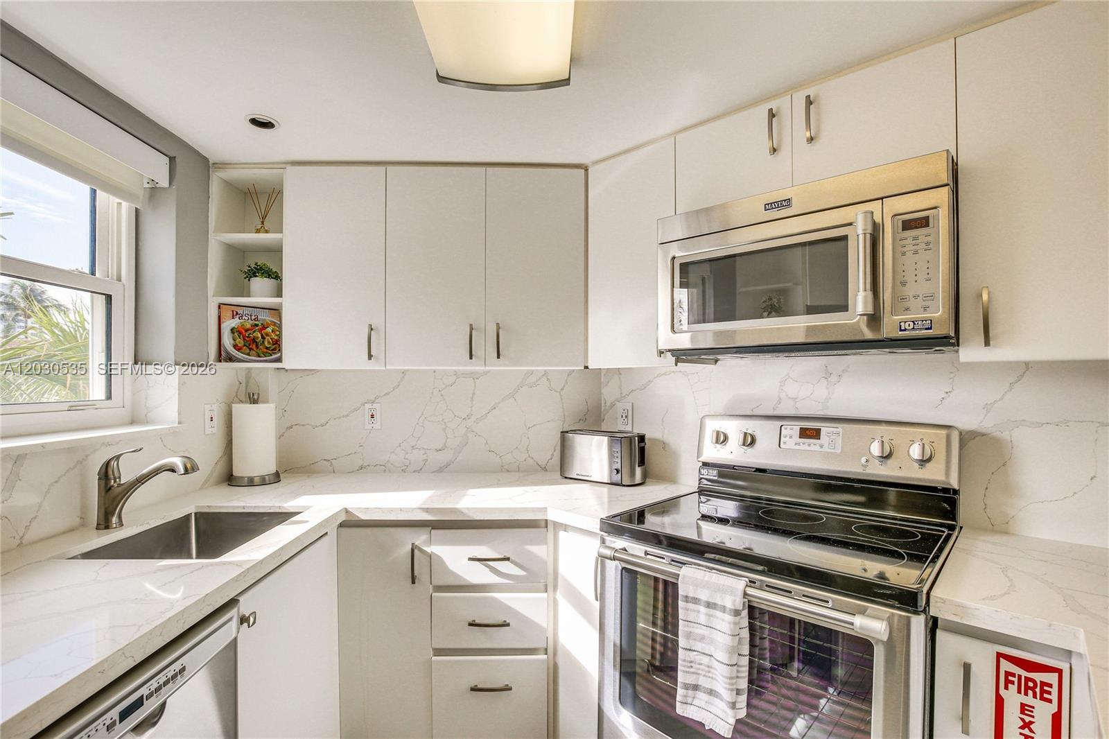 FORT LAUDERDALE YACHT - Residential