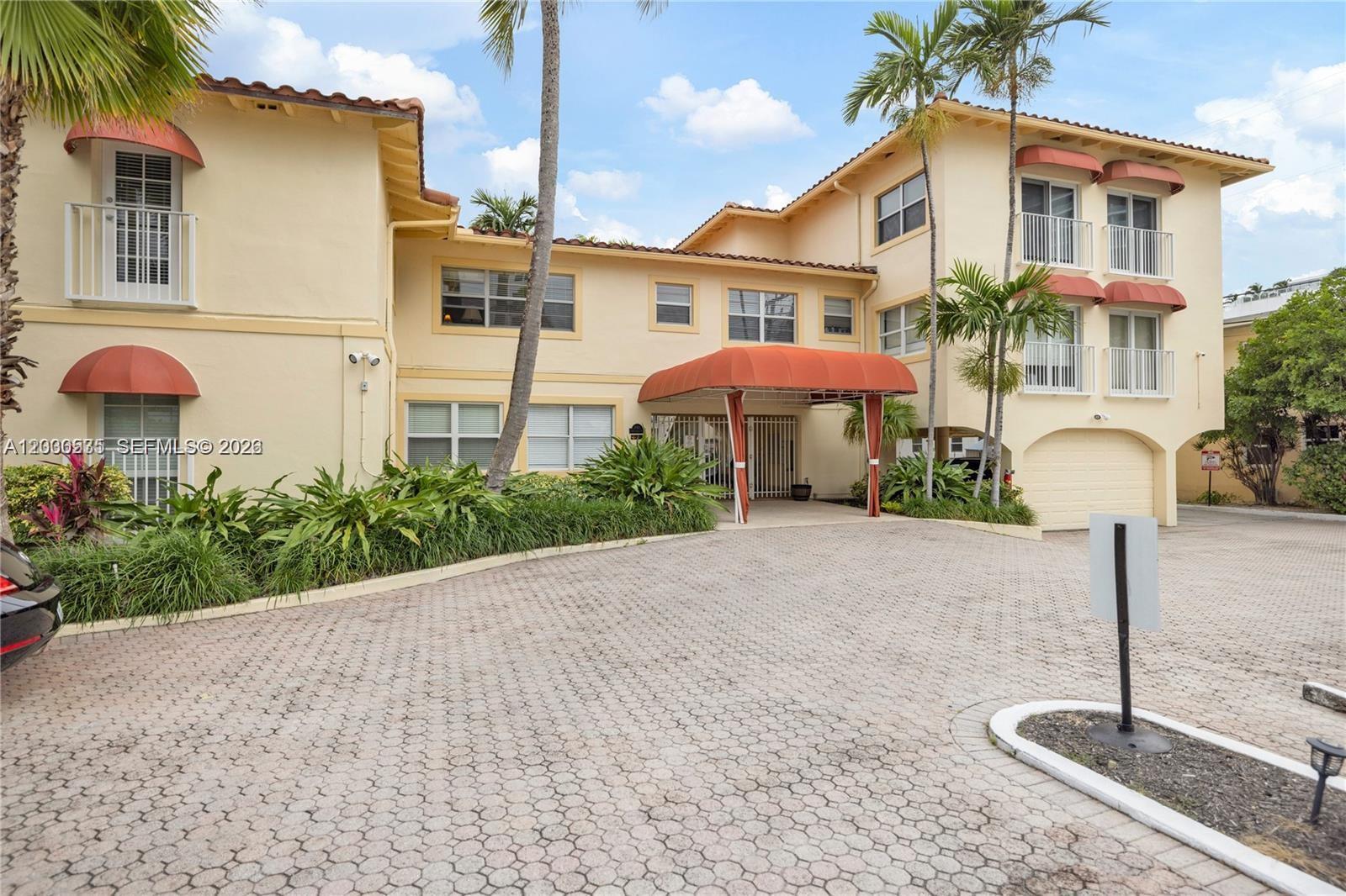 FORT LAUDERDALE YACHT - Residential