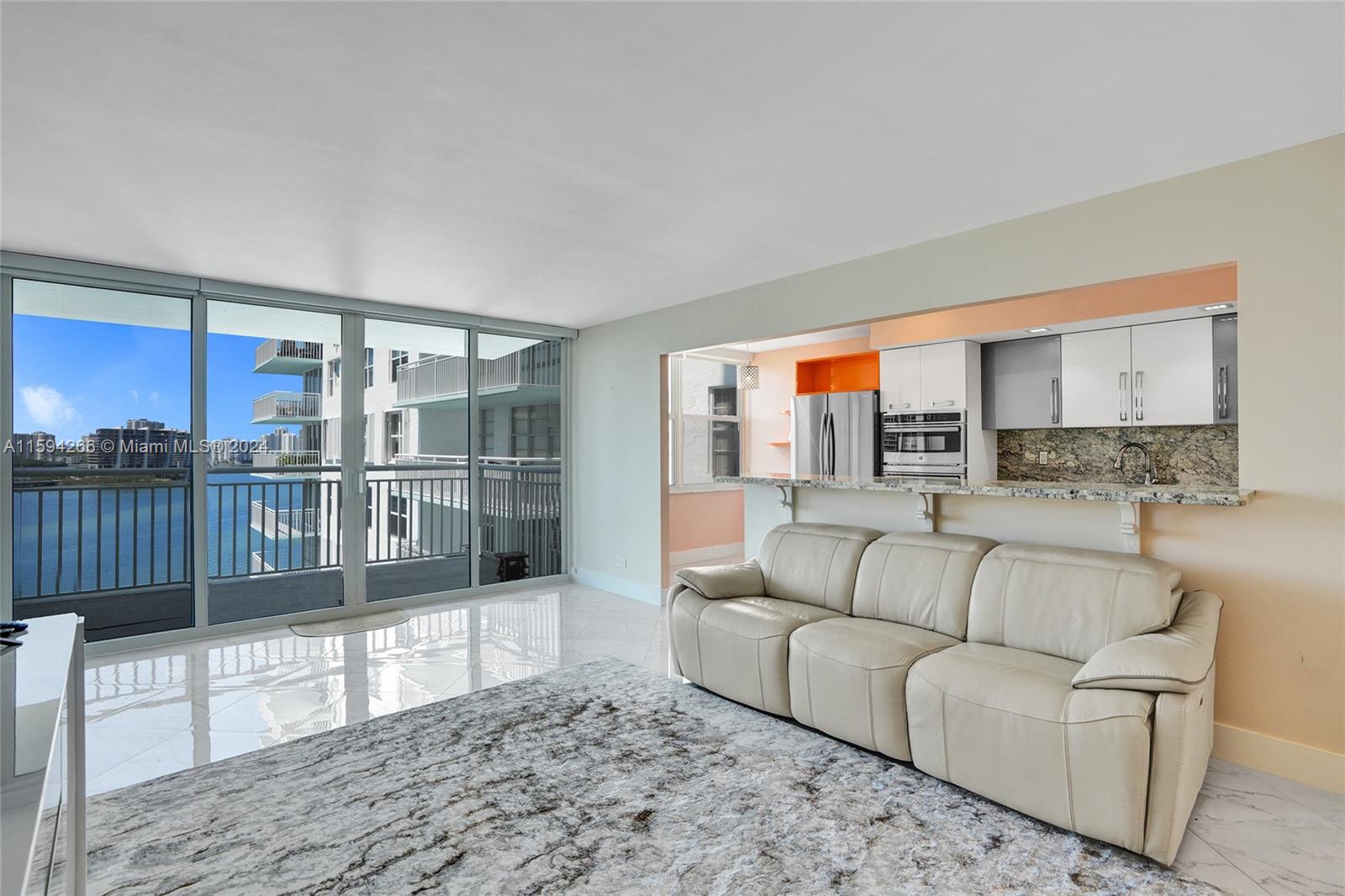 WINSTON TOWERS 500 CONDO - Residential