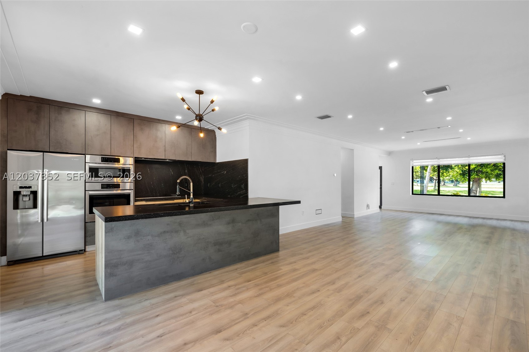 NORMANDY GOLF COURSE - Residential Lease