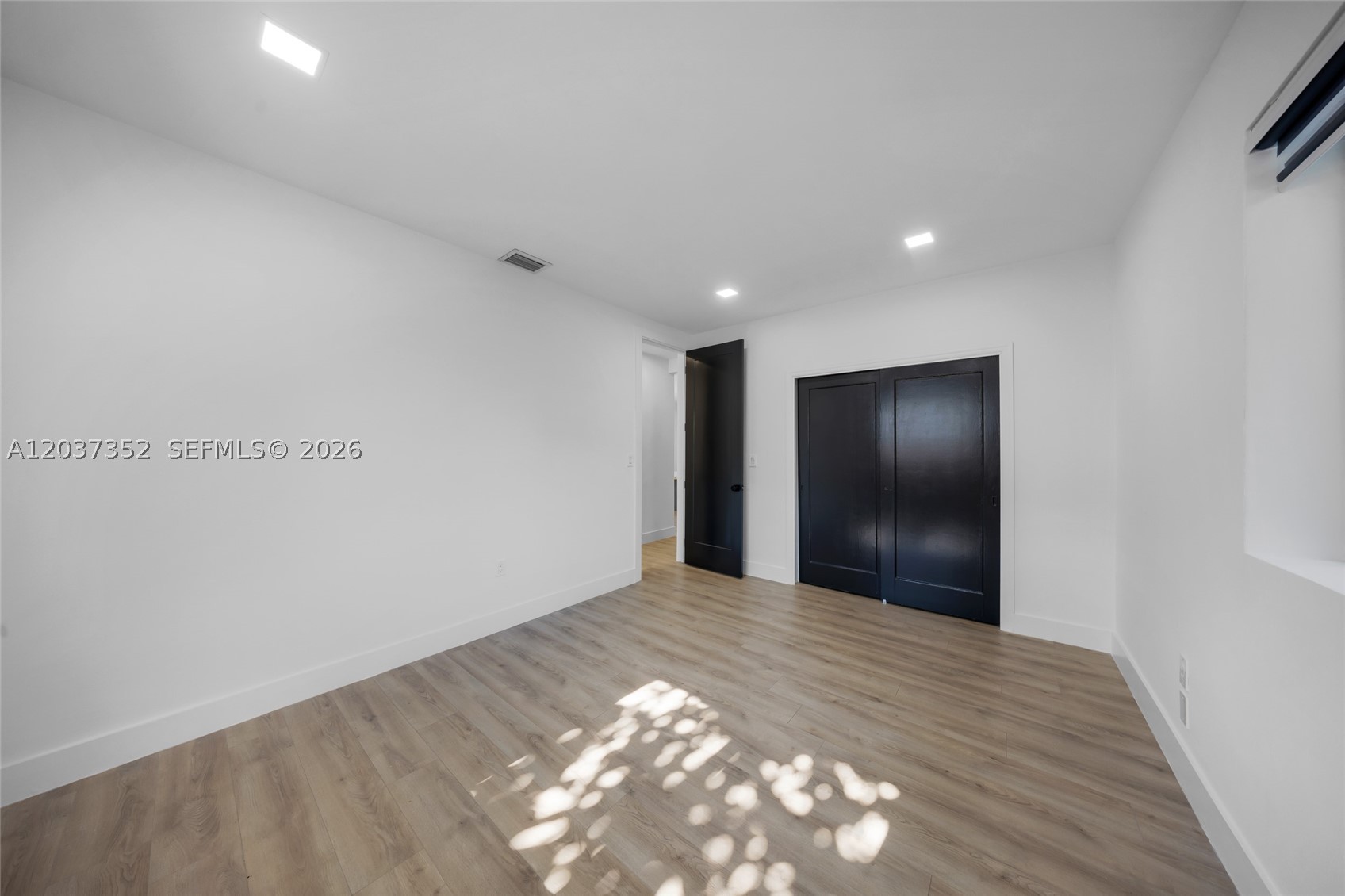 NORMANDY GOLF COURSE - Residential Lease