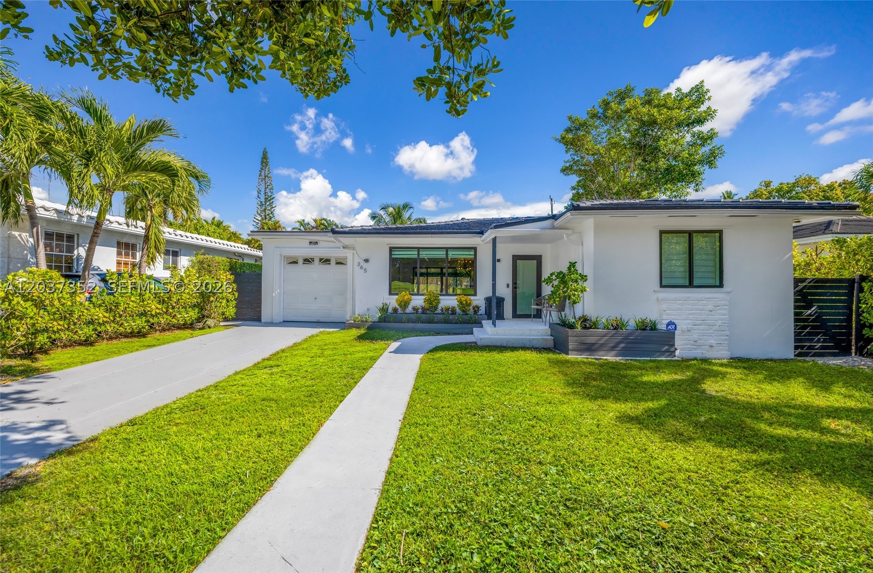 NORMANDY GOLF COURSE - Residential Lease