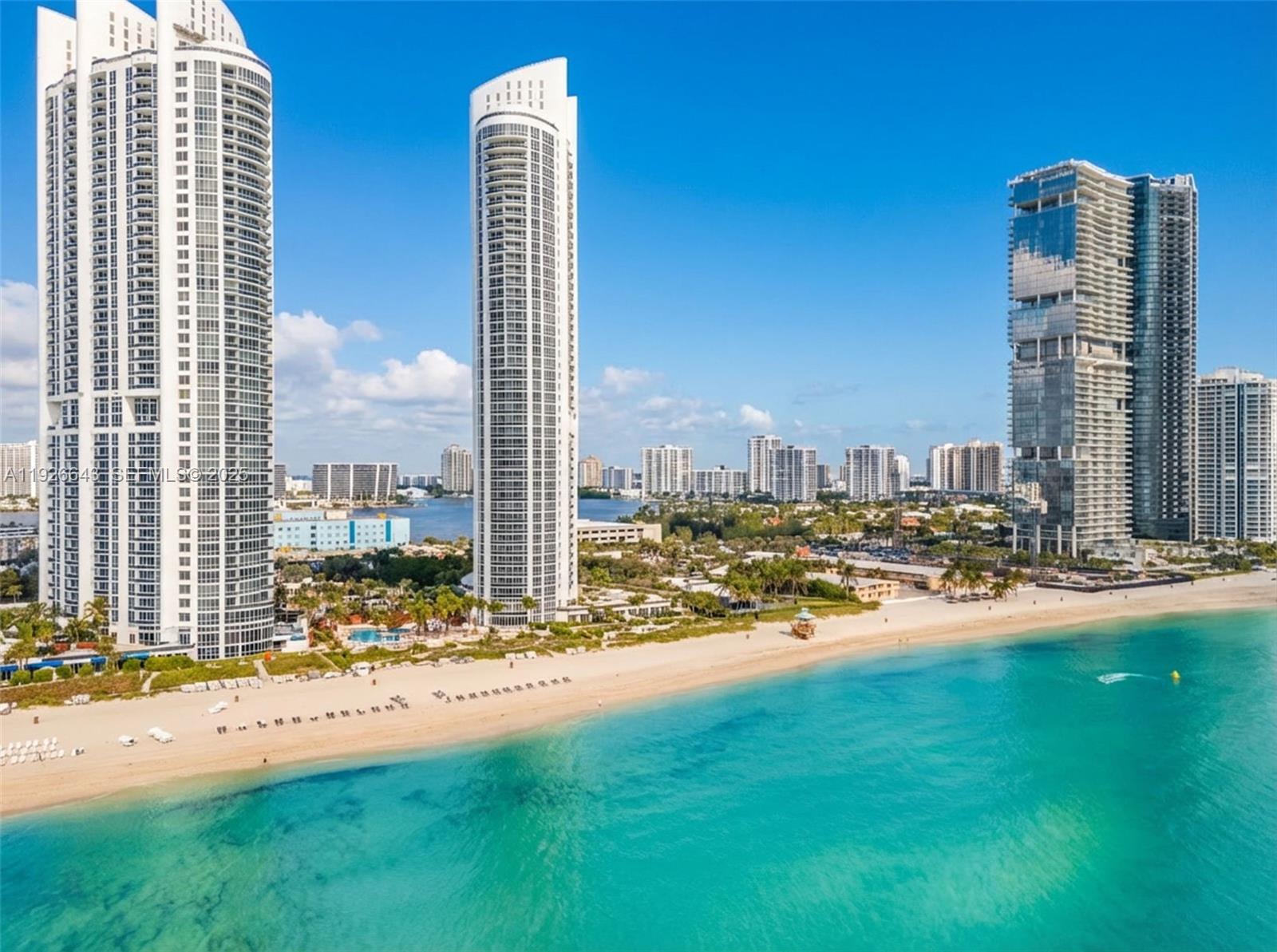 TRUMP ROYALE CONDO - Residential