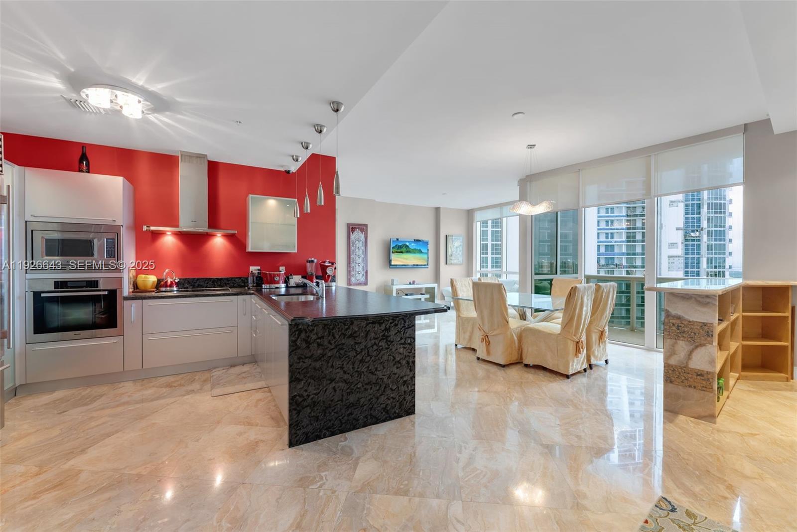 TRUMP ROYALE CONDO - Residential