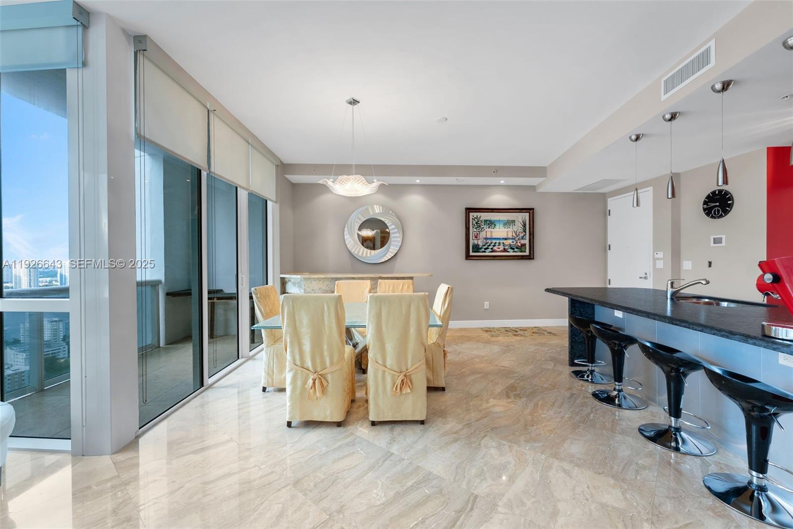 TRUMP ROYALE CONDO - Residential