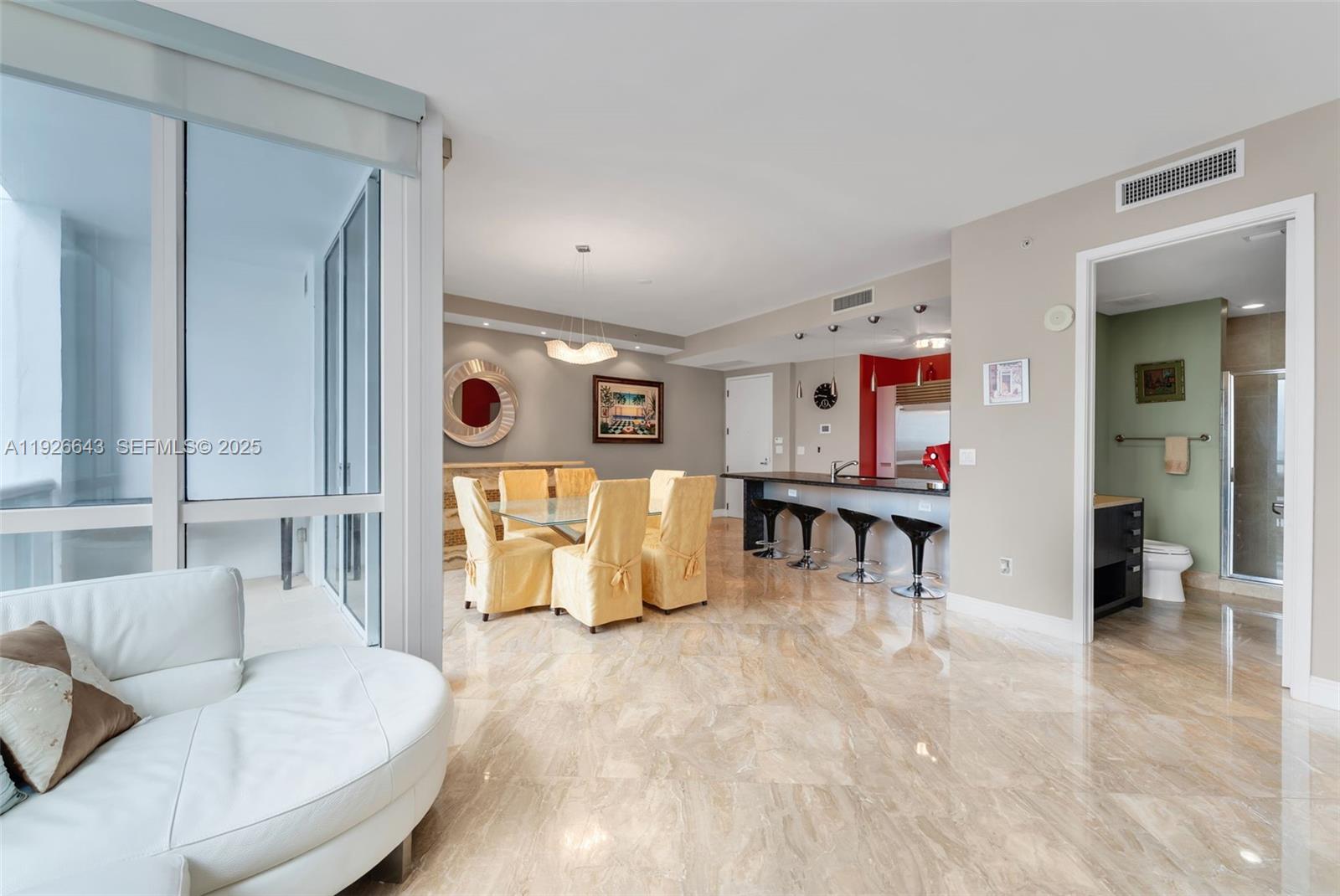 TRUMP ROYALE CONDO - Residential