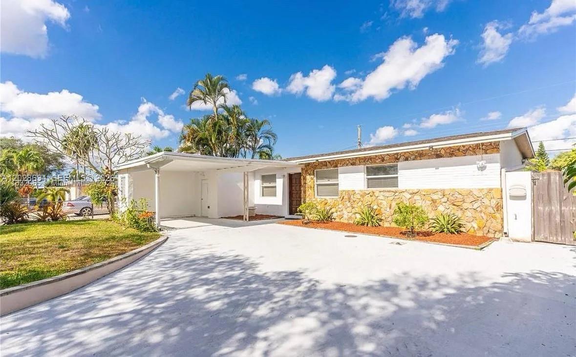 DRIFTWOOD ESTATES NO 12 - Residential Lease
